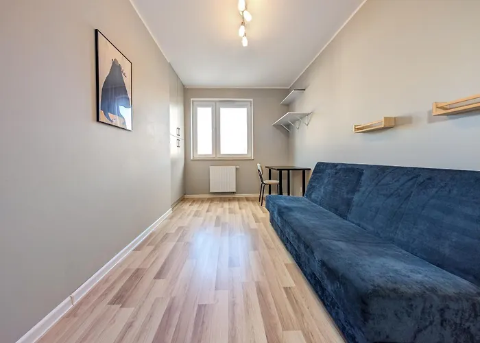 Szczepin Homely By Bookinghost *